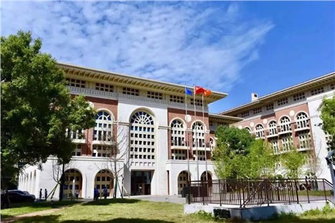 执青春之笔 书奋斗之志  聚教培之力——市青少年宫培训党支部“微党课”走进百年师范
